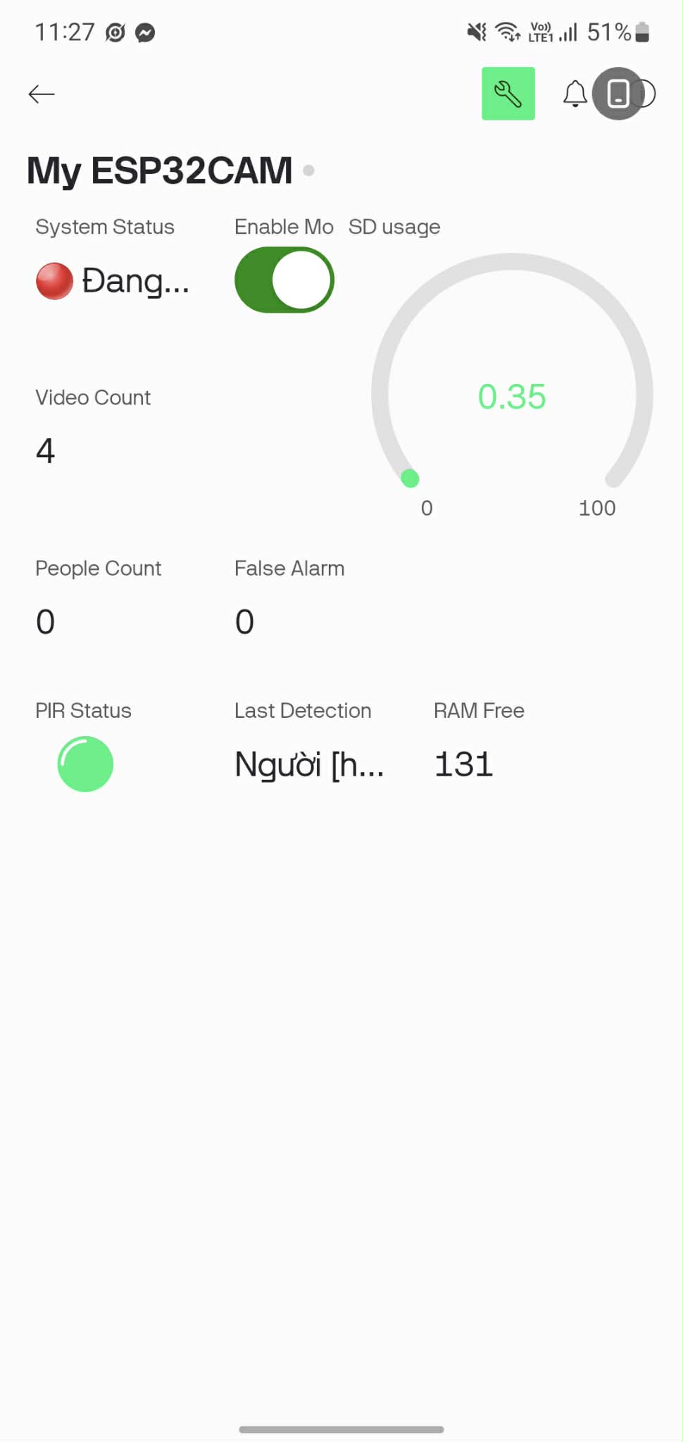 Hình 4.2: Giao diện App Blynk trên Smartphone